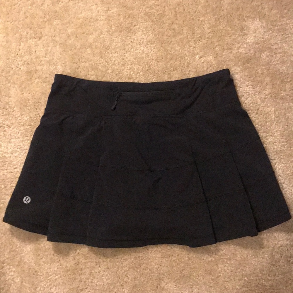 Lululemon pace rival skirt